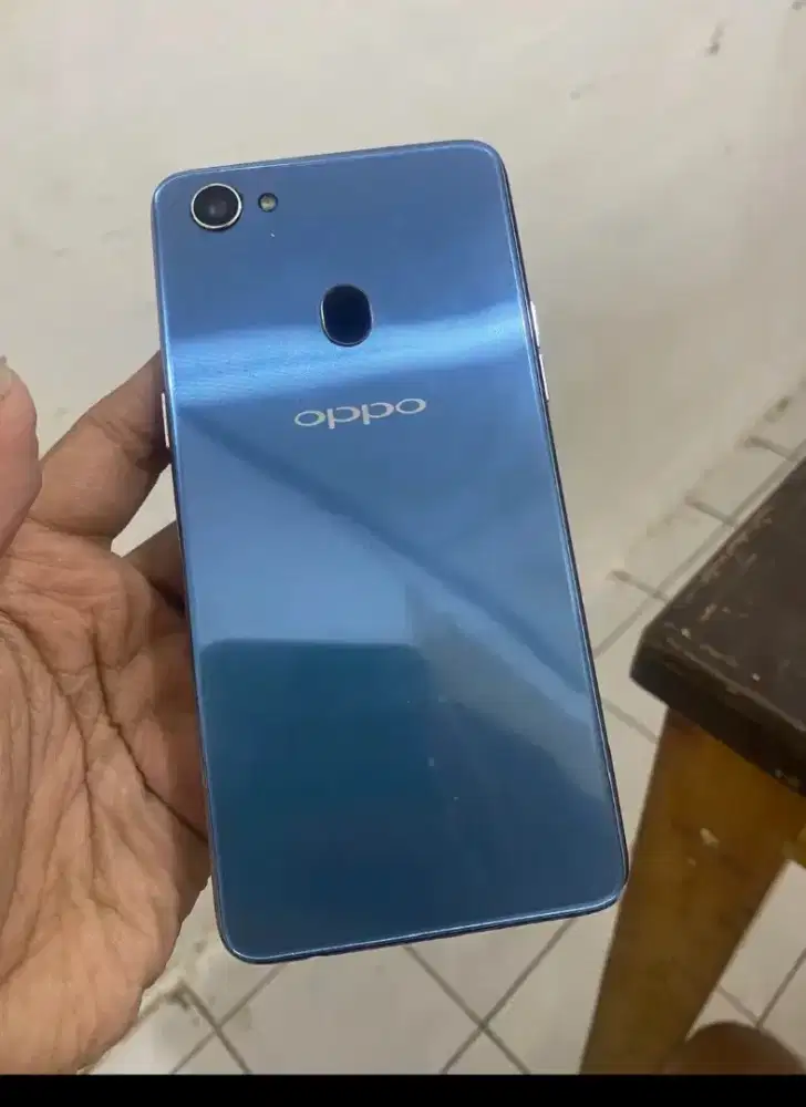 OPPO F7 RAM 4/64