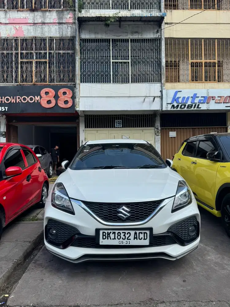 Suzuki Baleno Hatchback AT 2021