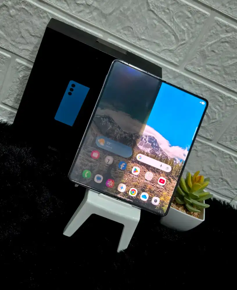 Galaxy Z Fold 5 Biru 512Gb Seadanya Cek