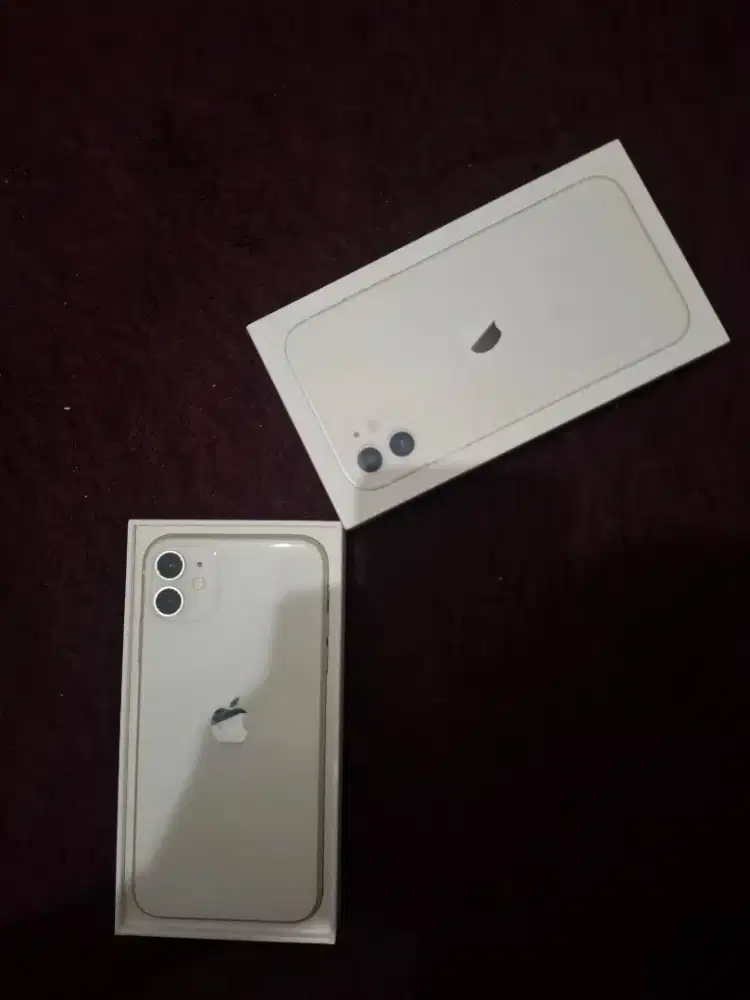 Iphone 11 64 gb ibox like new