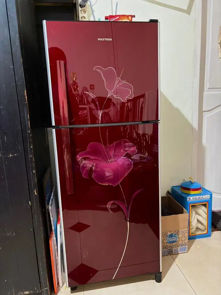 Kulkas 2 pintu Polytron Belleza