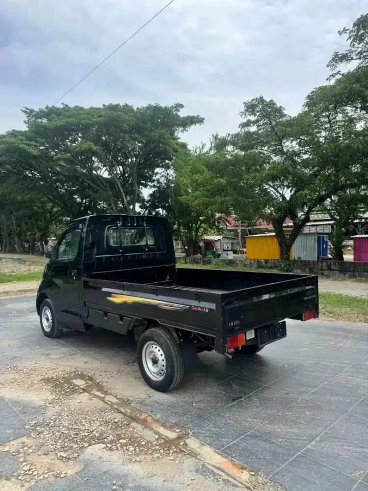 Daihatsu Granmax pickup 1.5 AC / PS 2025
(Mobil second Rasa Baru)