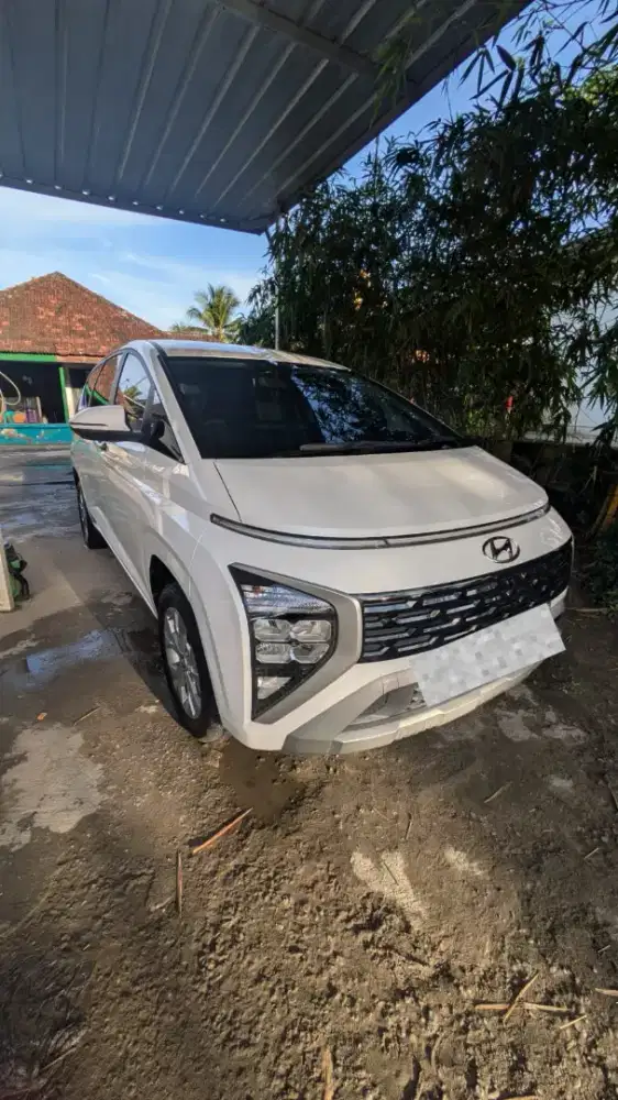 Hyundai stargazer AT 2024