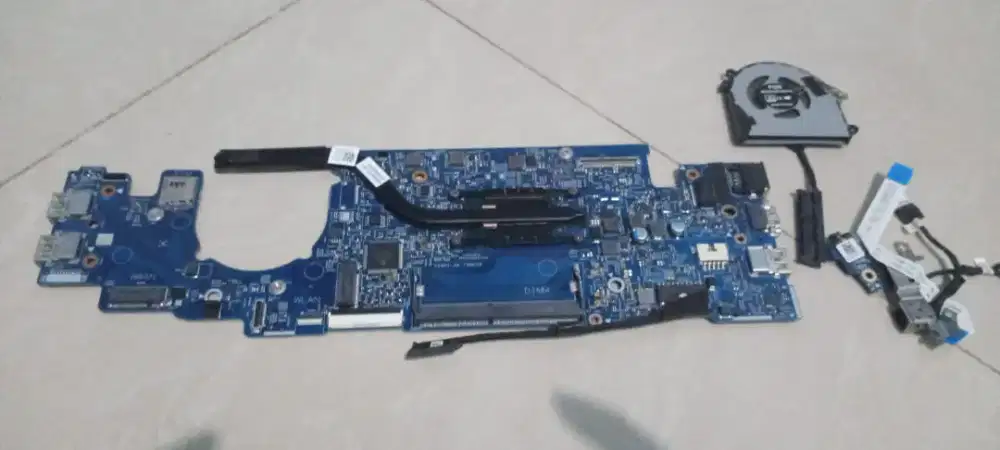 Motherboard Dell Latitude 3380 i3 gen 6