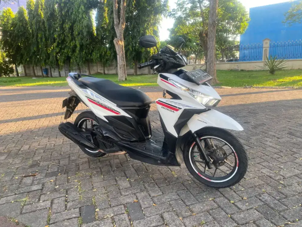Honda Vario 2018 - Plat L - Pajak Hidup - Istimewa