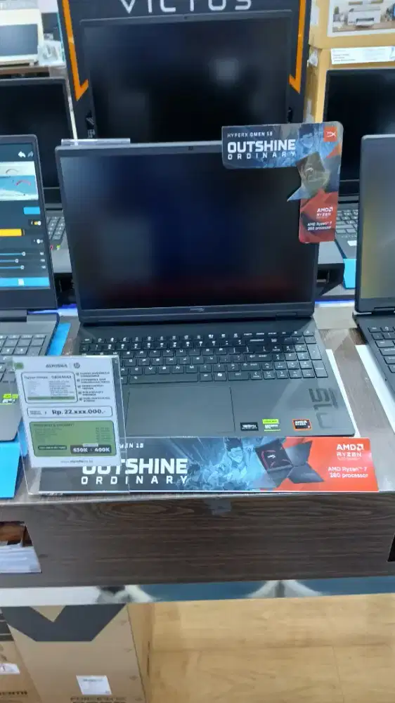 HYPERX OMEN GAMING 15 AMD RYZEN 7