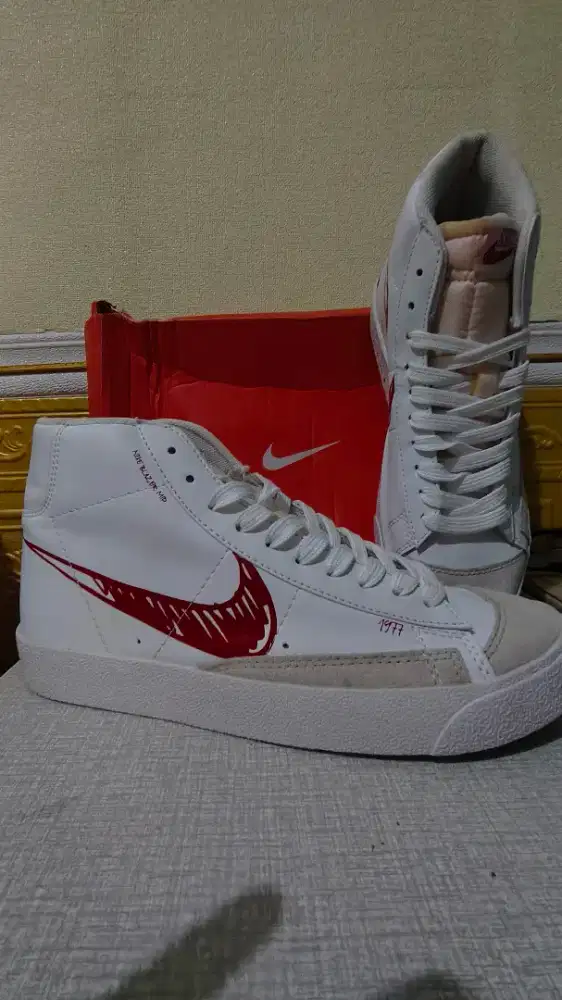 Nike blazer mid putih