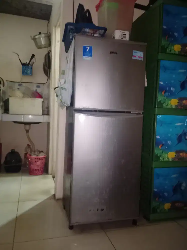 Kulkas Aqua 2 pintu
