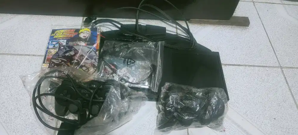 PlayStation Sony bravia atau PX 300 hardisk 500 GB kondisi nominus