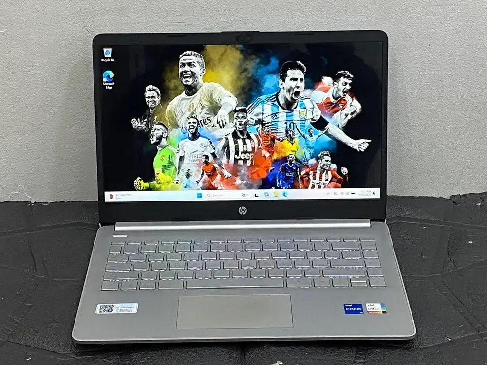 laptop HP 14s-dq4xxx processor :11th Gen Intel (R) Core(TM) i5-1155G7
