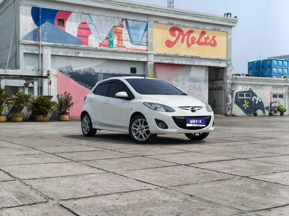 Mazda 2 1.5 Sport Matic 2013 low Km 61rb
