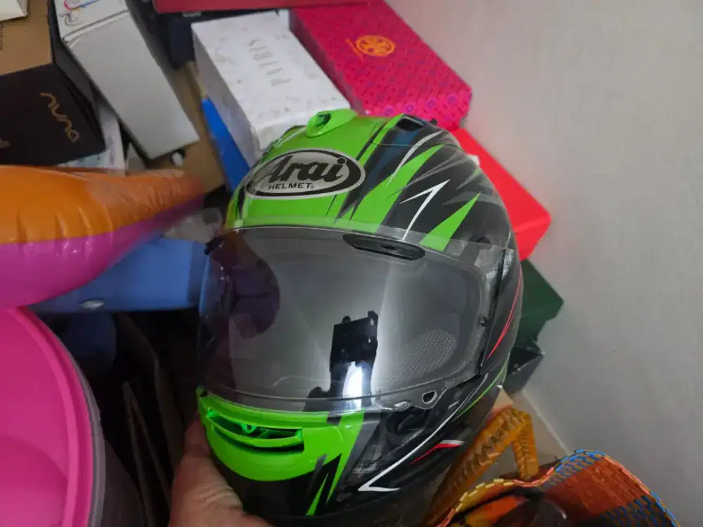 Arai bekas tapi baru