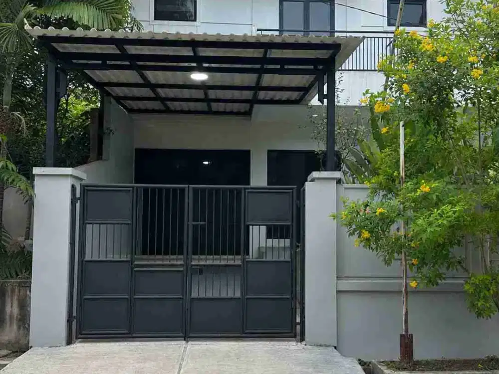 rumah baru dalam komplek besar Mega Cinere Depok