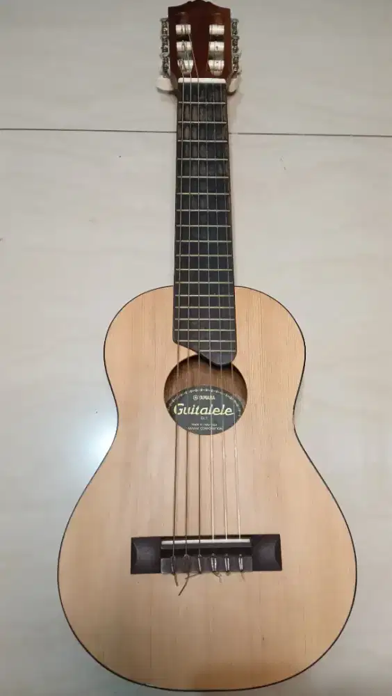 Guitalele Yamaha GL1 ORIGINAL