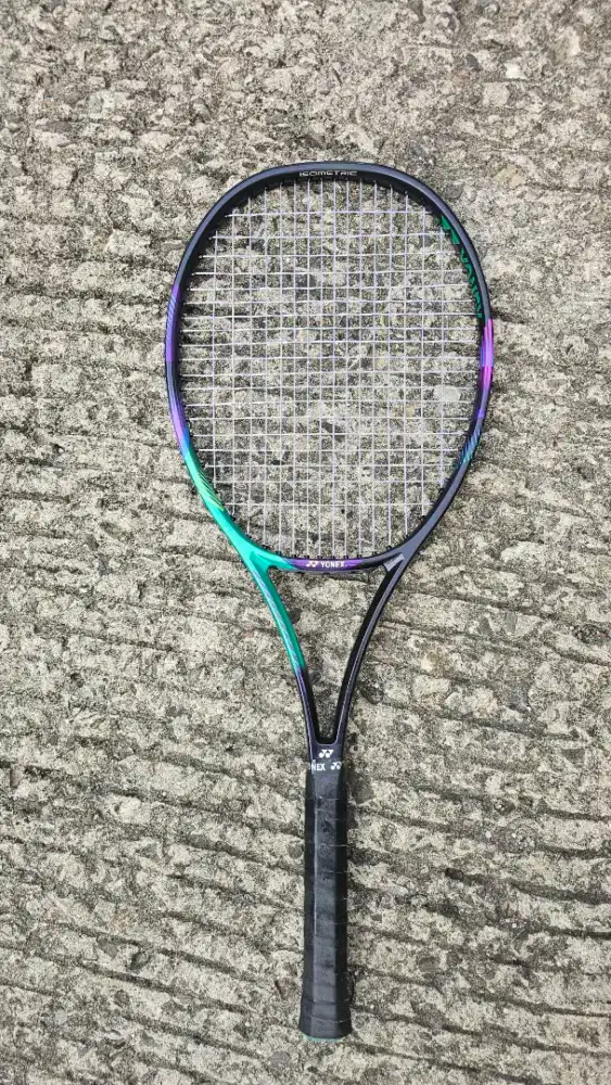 Yonex VCORE PRO 97H 330gr Made In Japan