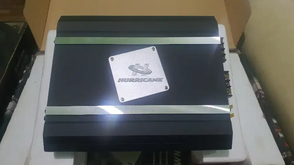 POWER AMPLIFIER HURRICANE  BV 1002 & HKP 54P