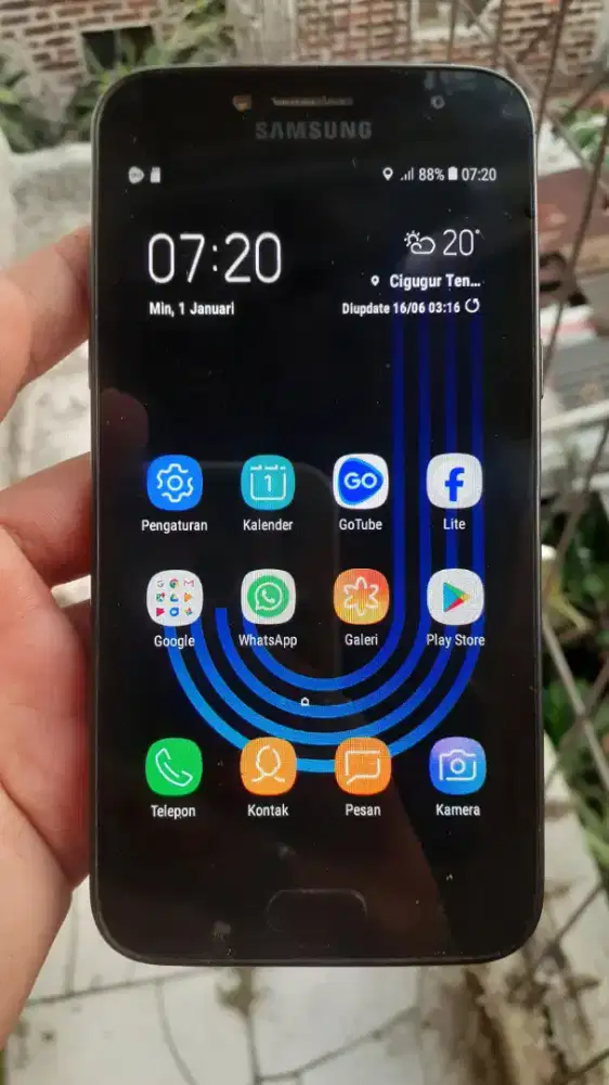 Samsung galaxy J2 pro 4G layar 5 inchi amoled
