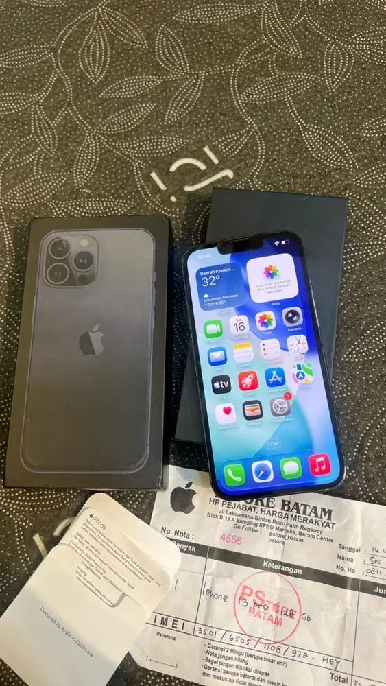 iphone 13 pro 256gb all oprtorr tinggal pake saja