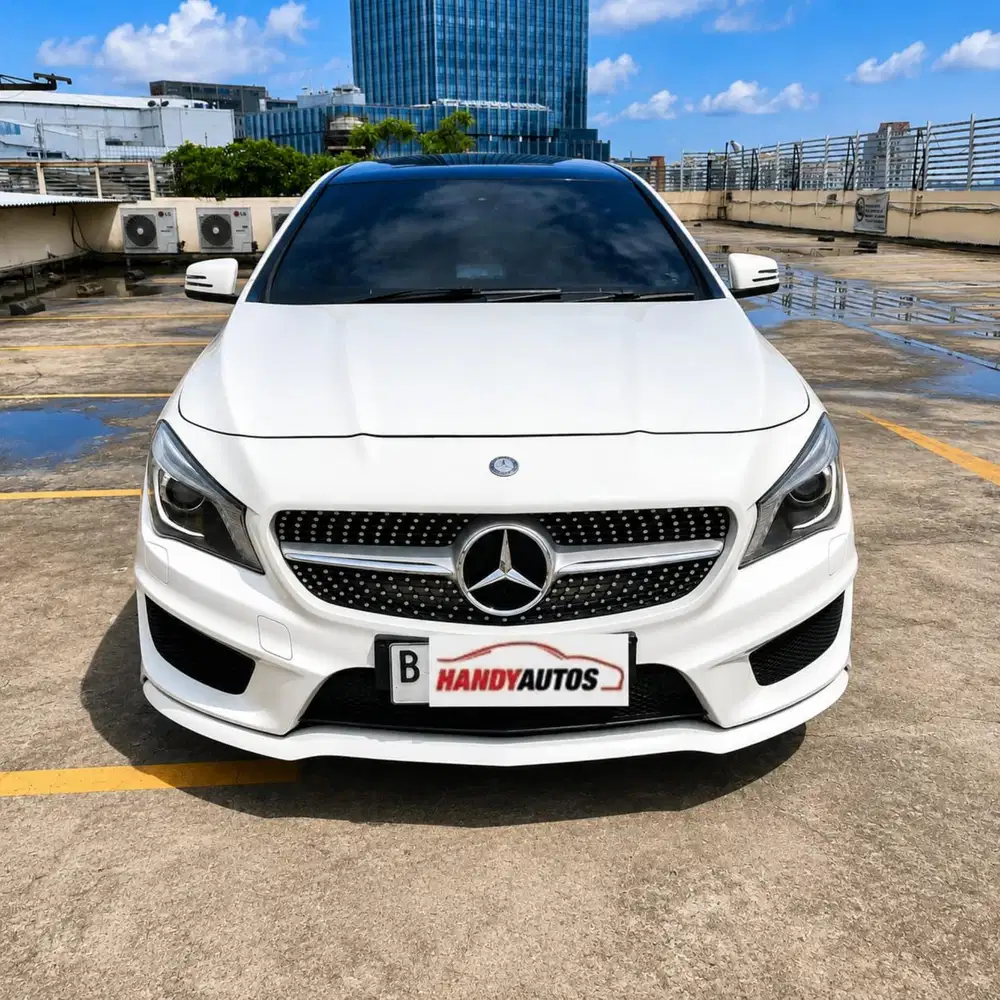 Mercedes Benz CLA200 Panoramic AMG 2016 Low KM