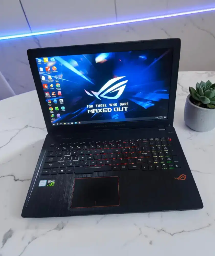 ASUS ROG STRIXZ-ZV GAMING  GL553VD-308 FULLGAMES [RAM 16GB SSD + HDD]