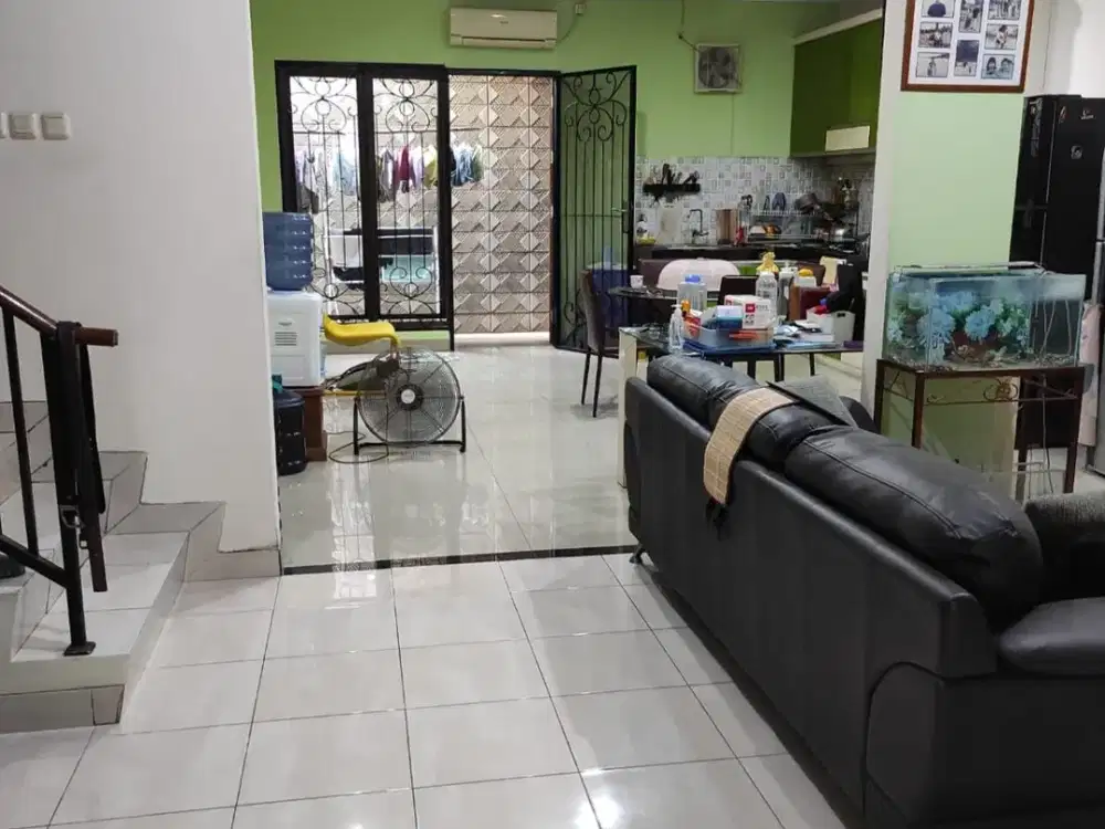 Rumah Mewah Full Renov Siap Huni Dalam Cluster Harapan Indah, Bekasi
