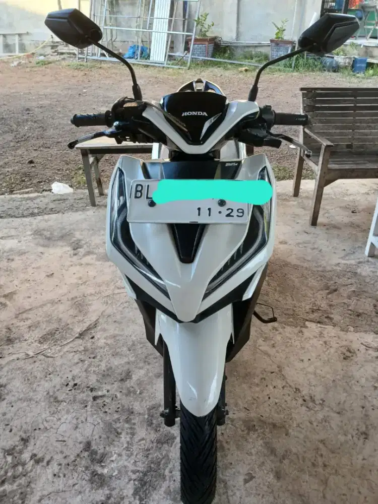 Di jual motor vario metic 150 cc tahun 2019