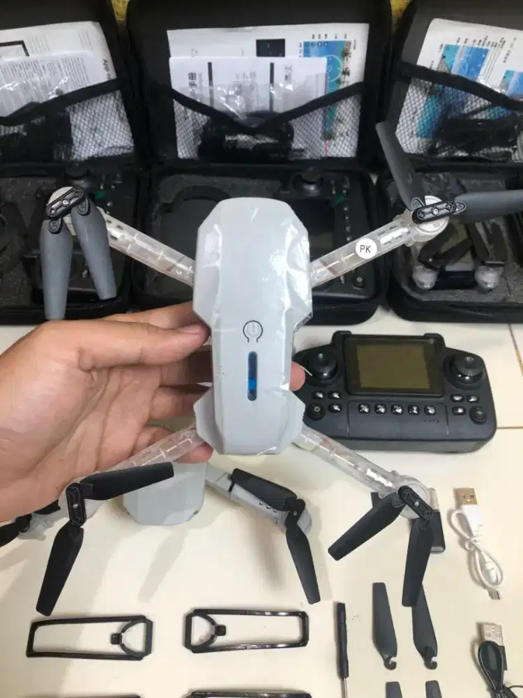 Drone e 88 msh mulus hitam