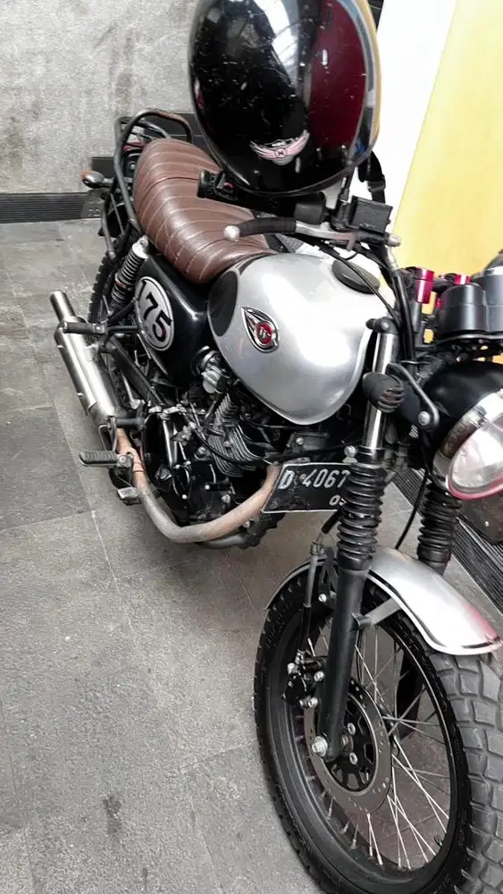 Kawasaki W175 SE 2018