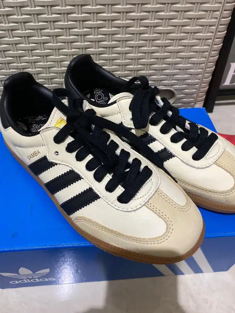 Sepatu Adidas Samba OG Cream