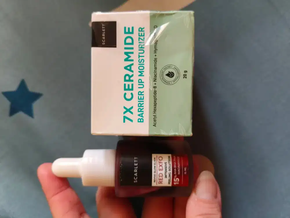 Exfoliasi dan moisturizer scarlett