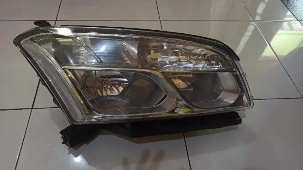 Headlamp Chevrolet Trax 2016