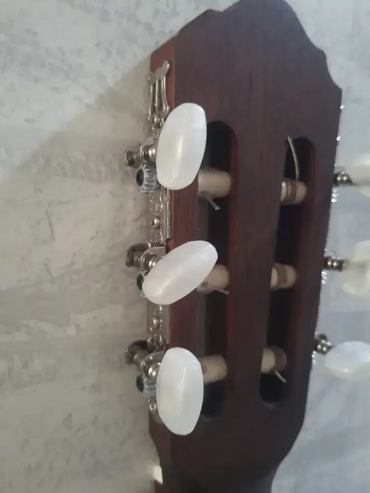 GITAR AKUSTIK NYLON