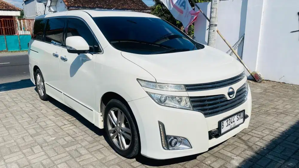 NISSAN ELGRAND E52 3.5 HWS 2011
