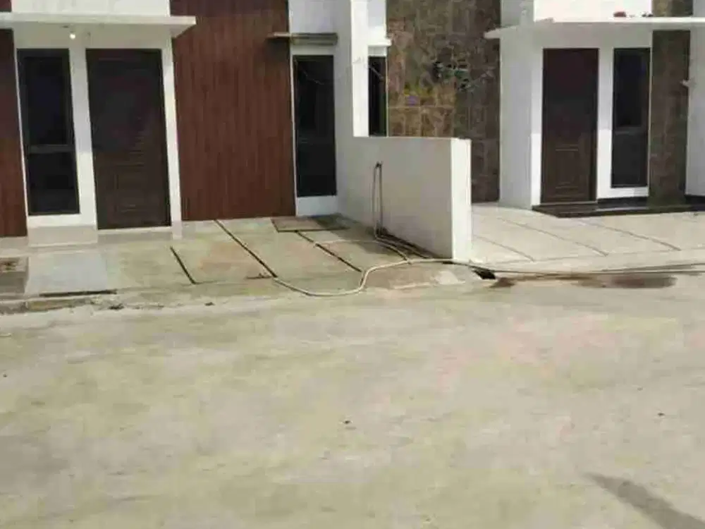 Rumah ready pinggir jalan bisa buat usaha