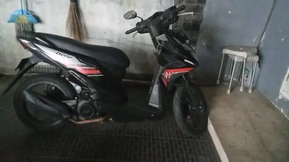 Jual motor beat tahun 2016 mesin gres dan body mulus