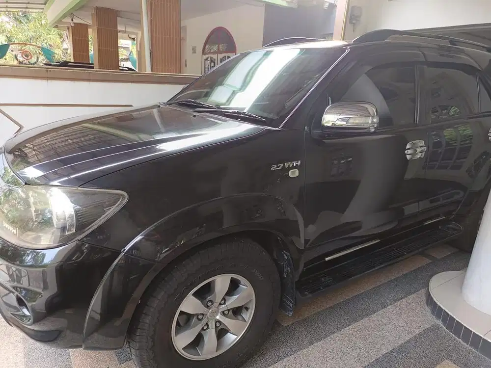 Toyota Fortuner 2.7 G BENSIN AT