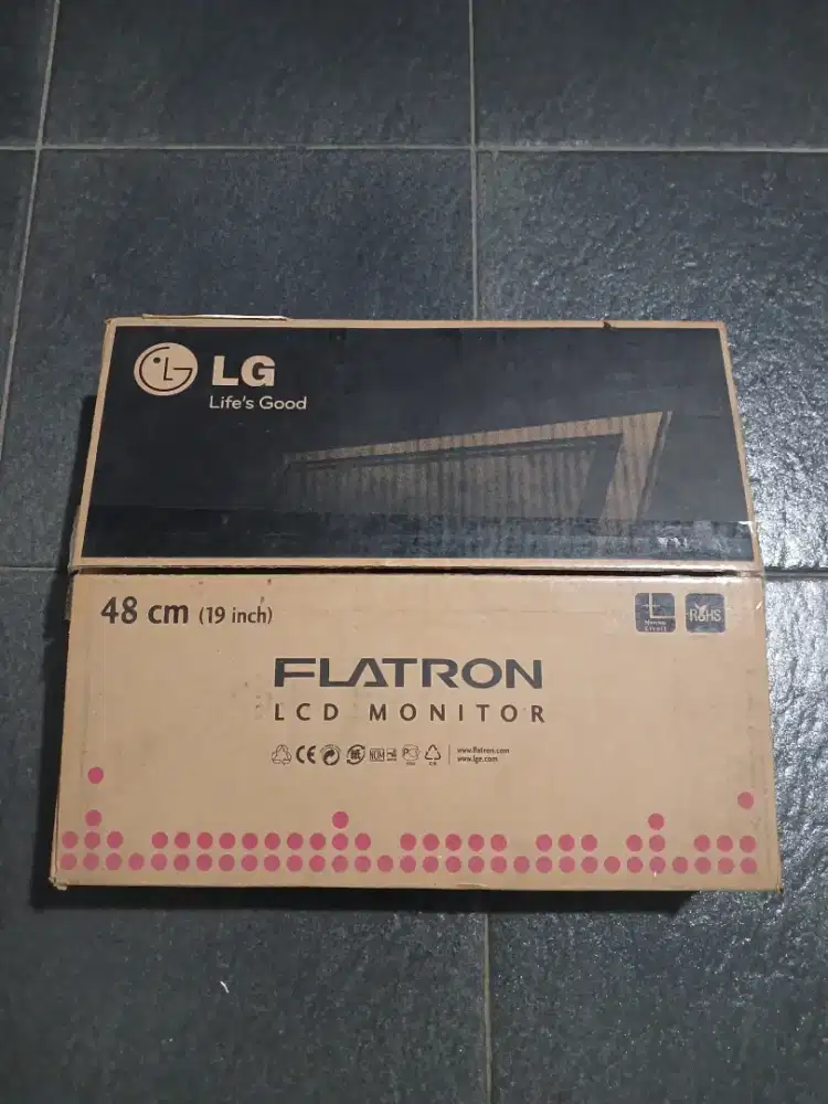 Monitor LG 19 inch flatron kondisi mati