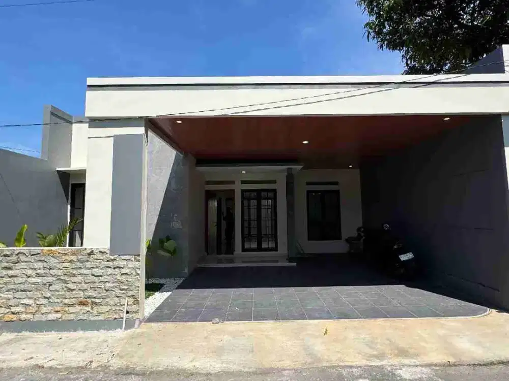 Rumah Tropis Siap Huni Dekat Kampus UII