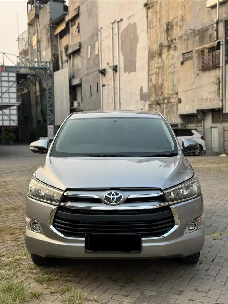 cash 295jt innova 2.4V 2017 AT