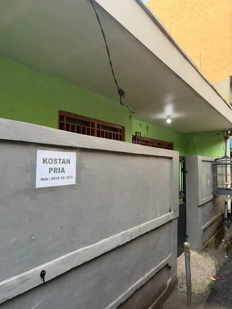 1 rumah - Kost kosong 5 kamar