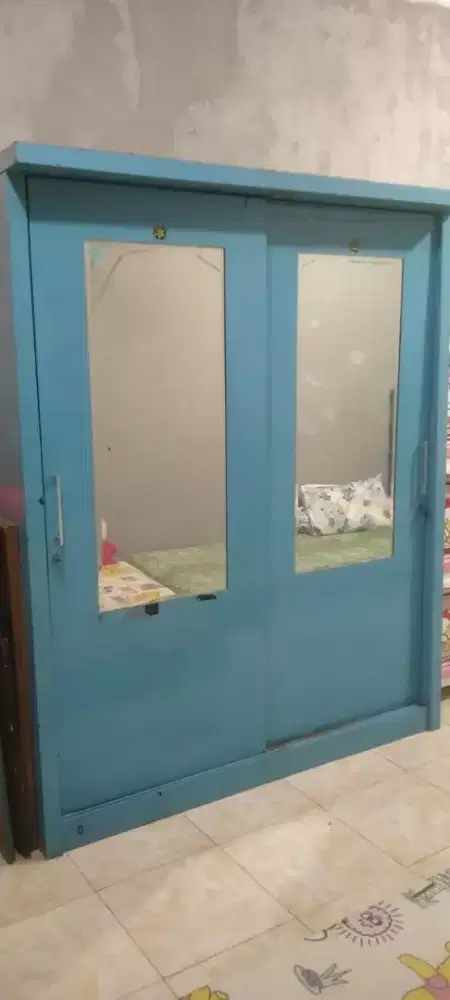 Lemari sliding 2 pintu