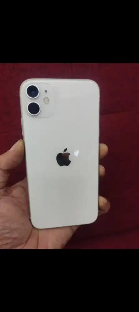 Iphone 11 128GB Putih EX Inter ALL OPERATOS