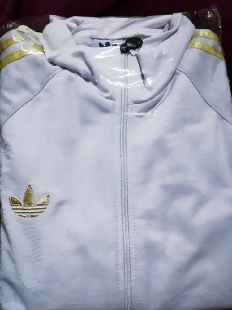 Adidas Jarang Ada