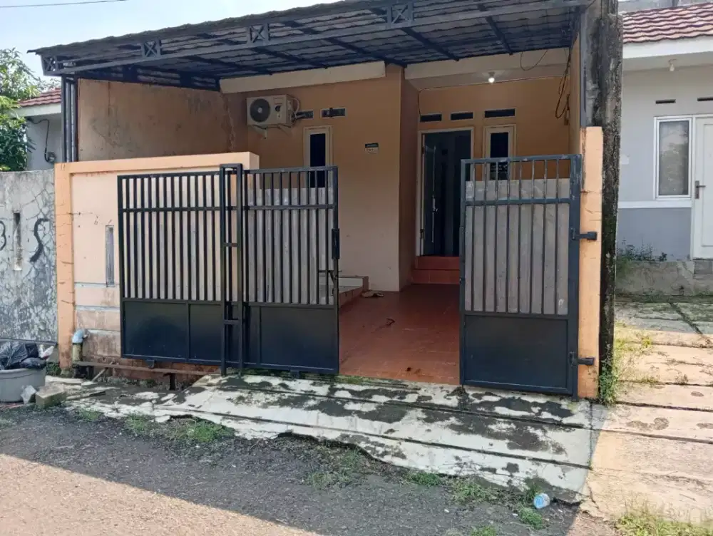 Dijual Rumah atau over Credit Sudah full Renofasi