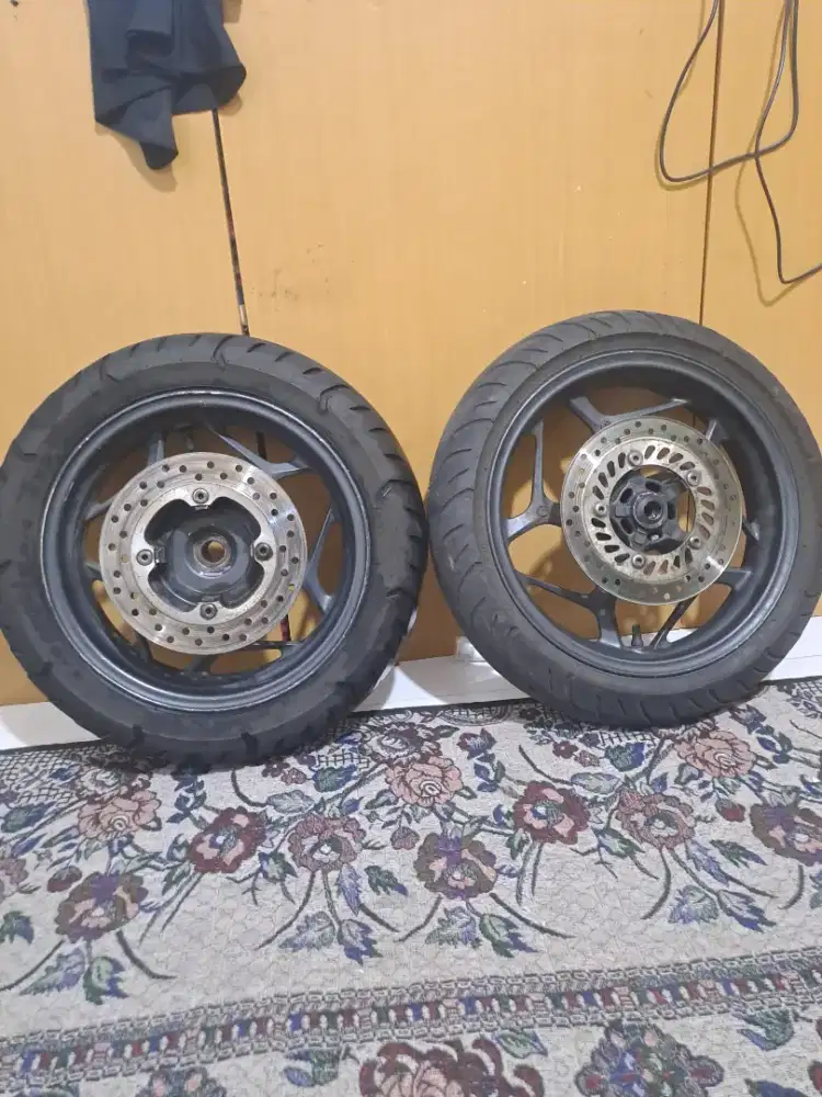 Velg pcx 160 dan banya