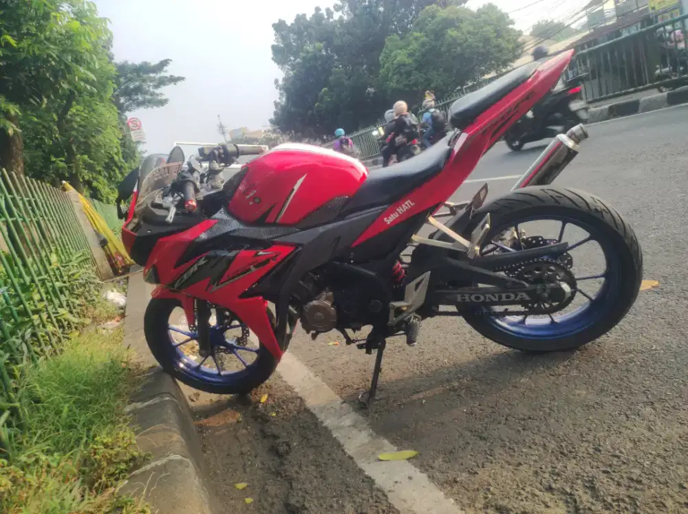 Honda CBR 2019 Feclife SS komplit