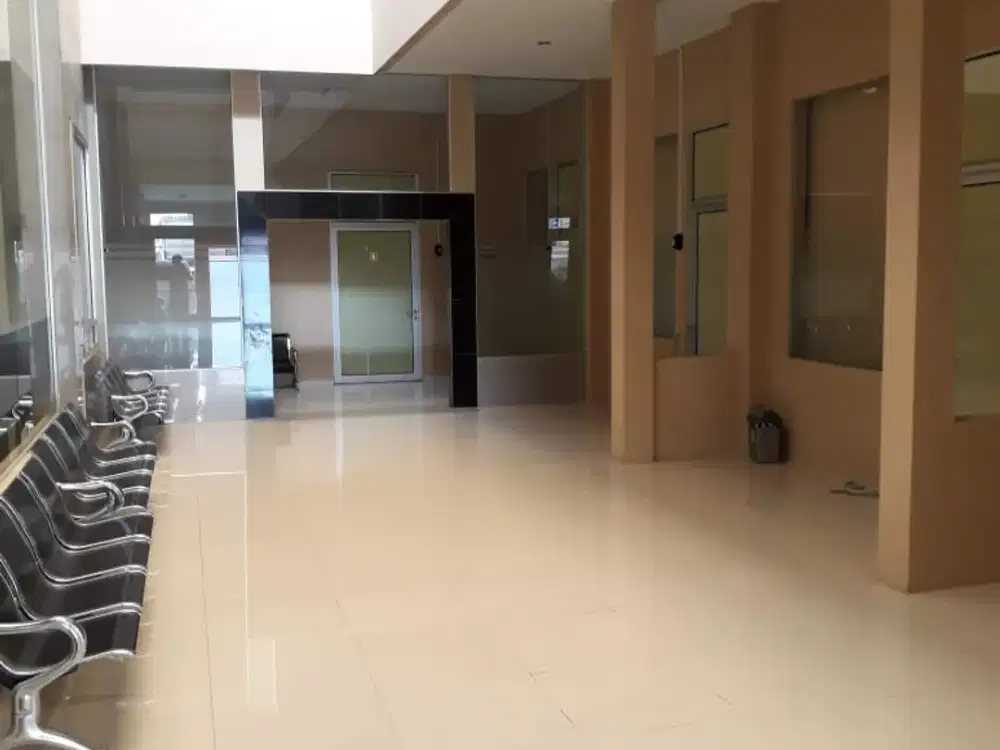 Dijual kos dengan jumlah kamar 18 ful isian kamar mandi dalam, lokasi banyuraden sleman yogyakarta