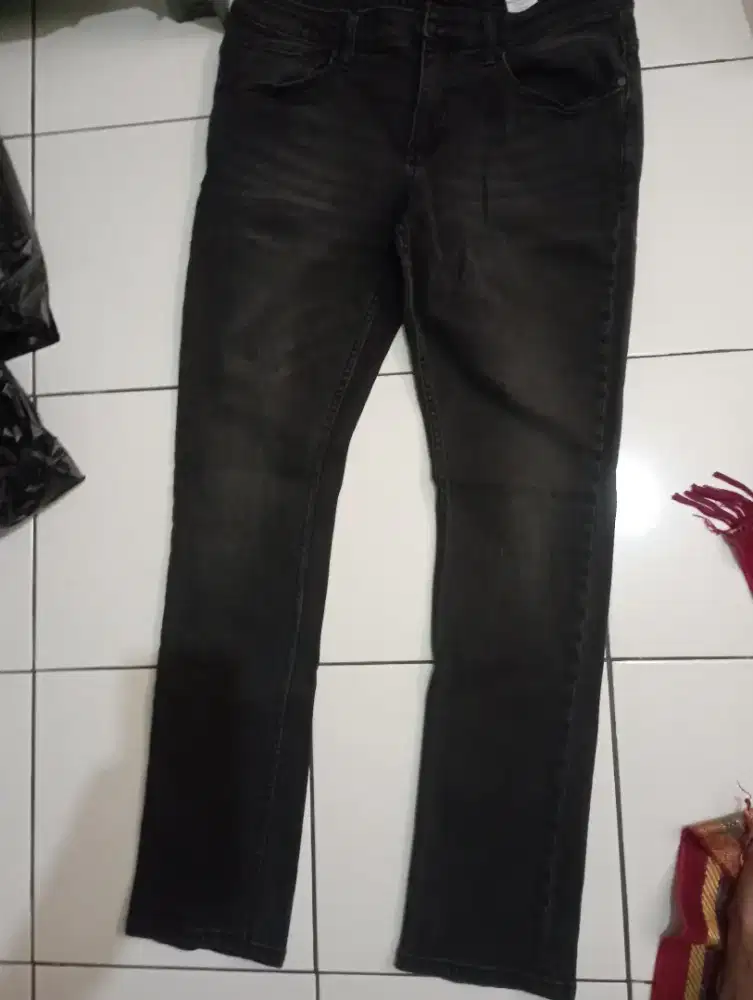 Tira size 34,kondisi baru,jual 150k