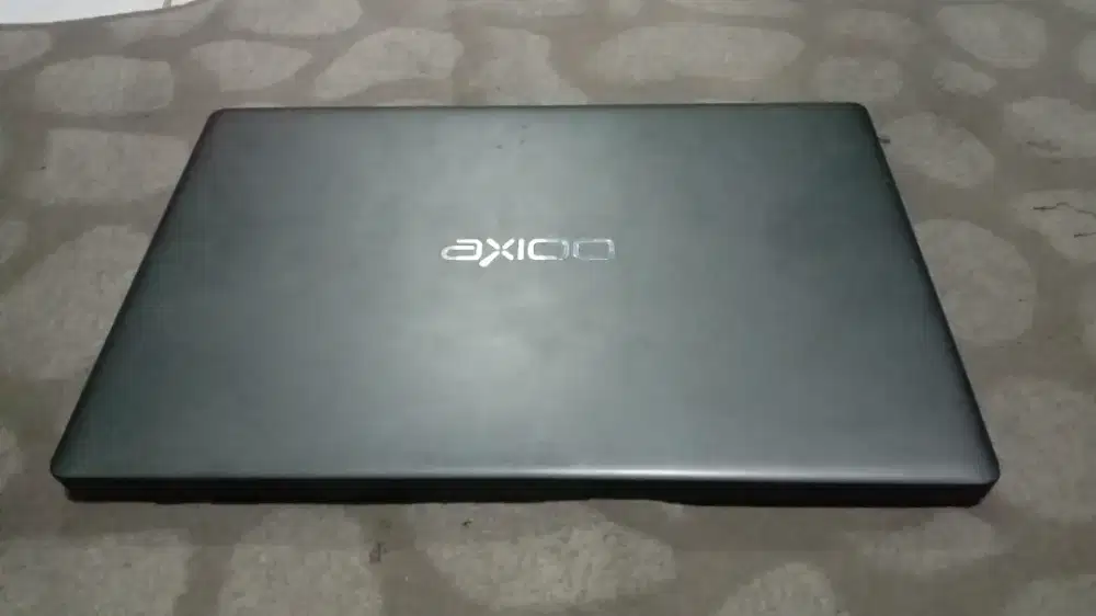 LAPTOP AXIO 14E + keyboard eksternal