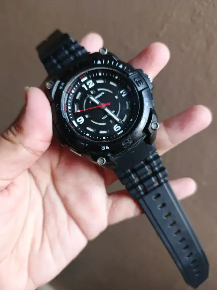 Jual jam eiger digital no minus